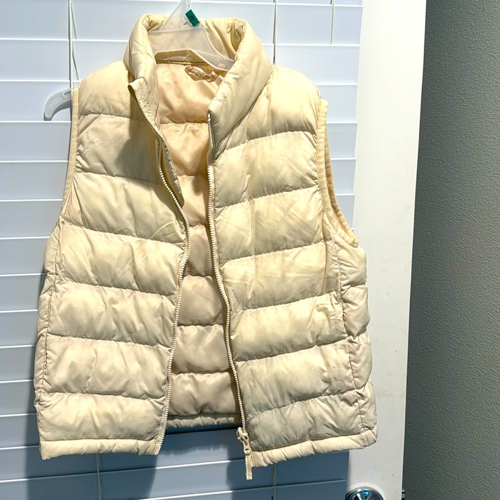 Girls puff vest